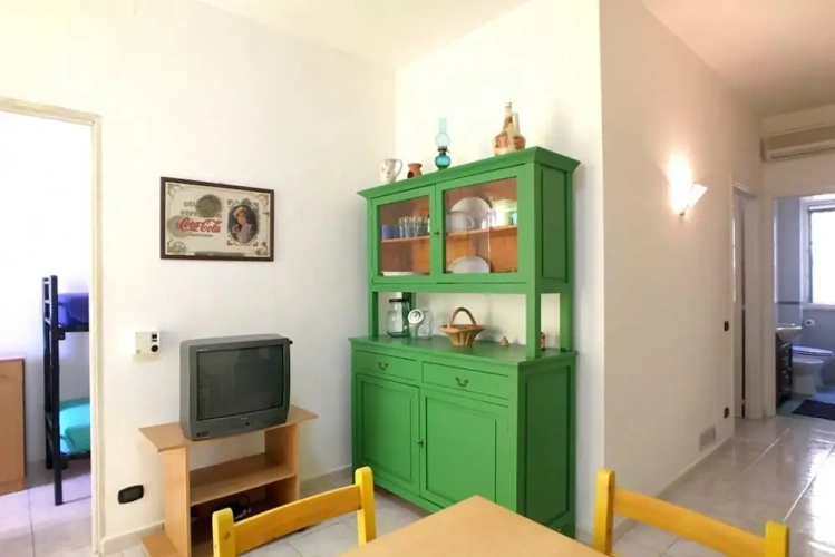 2 Bedrooms Villa