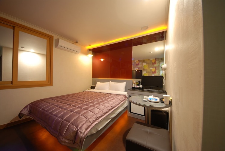 Hyu N Motel