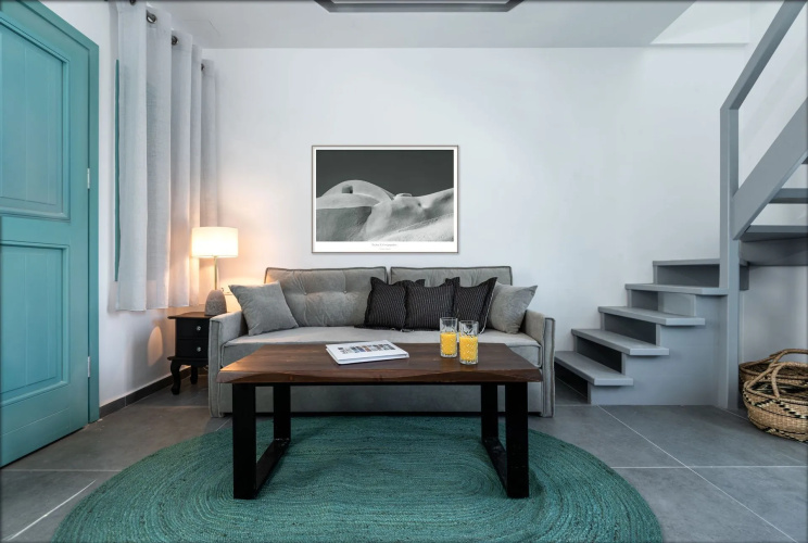 Santa Irina Sunny Loft Suites
