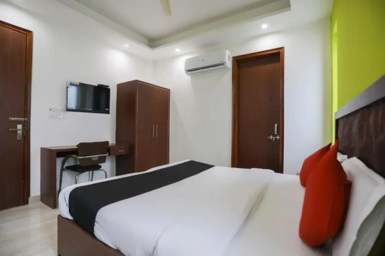 Classic Triple room