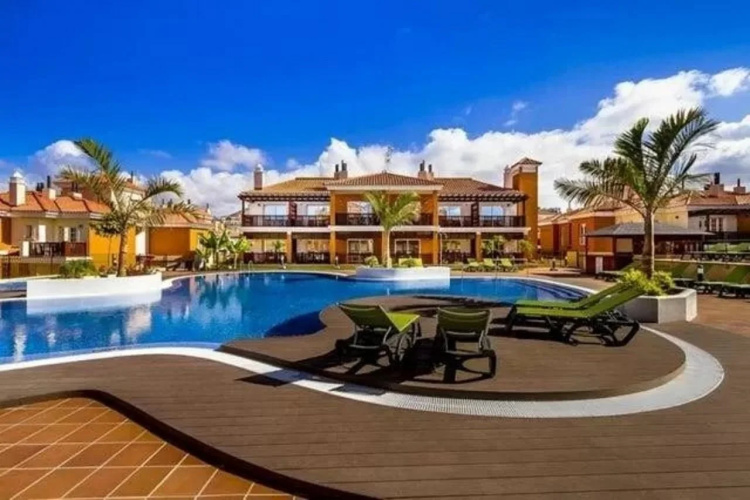 LIVVO Monte Carrera Holiday Homes