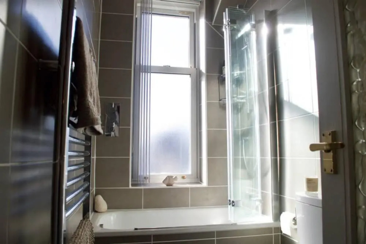 2 Bedroom Flat With Great Views