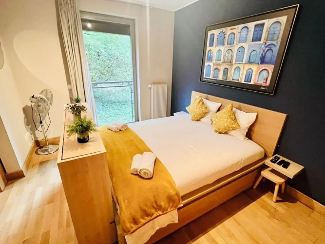 Chic one bedroom with parking&terrace