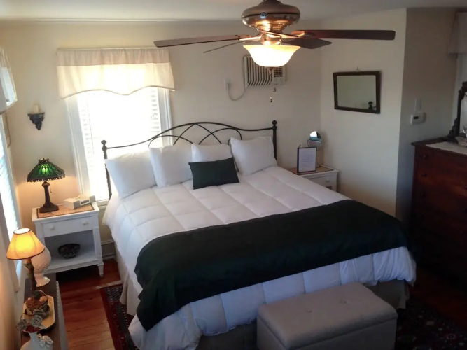 Stirling House Bed & Breakfast