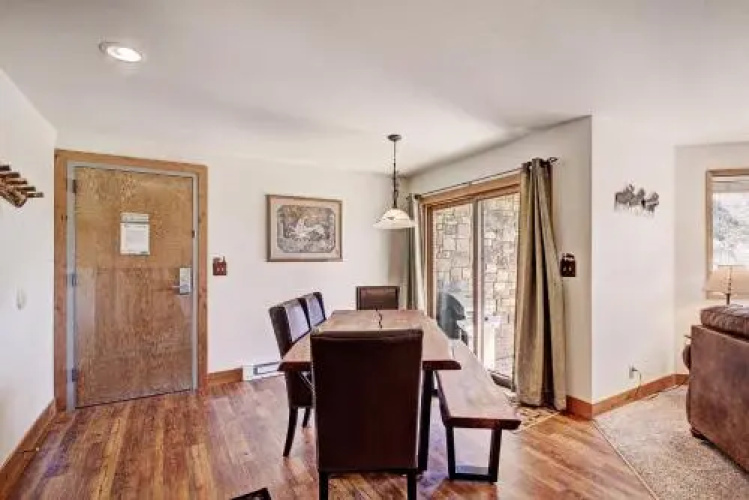 Ffd7 Frostfire Condo