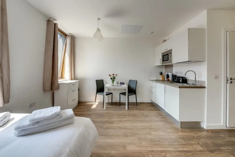 Stylish And Sleek Studio In Liverpool
