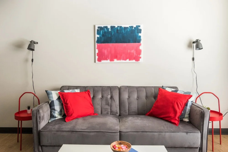 1 BR Downtown Loft Near Fiserv Forum by Frontdesk
