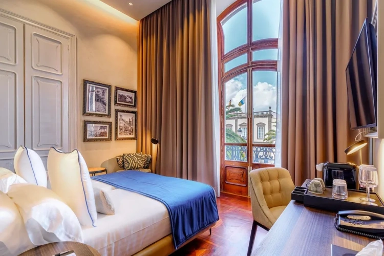 Superior room