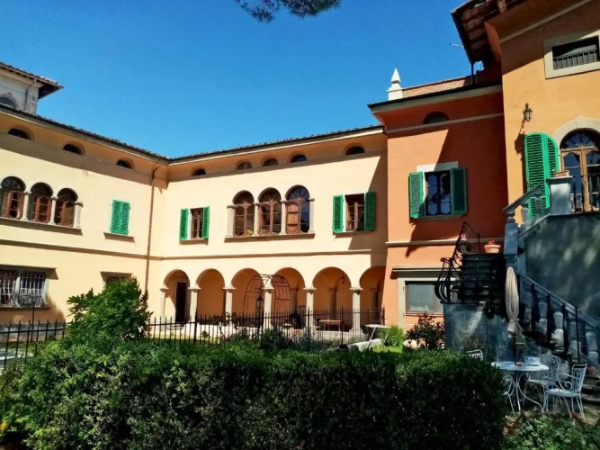 Standard Villa