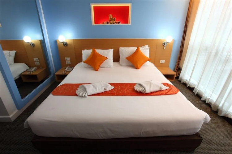 Ever Rich Hotel
