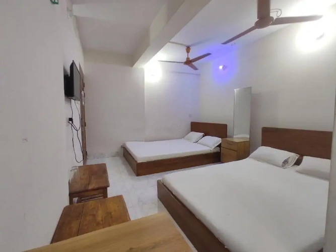 Economy Quadruple room
