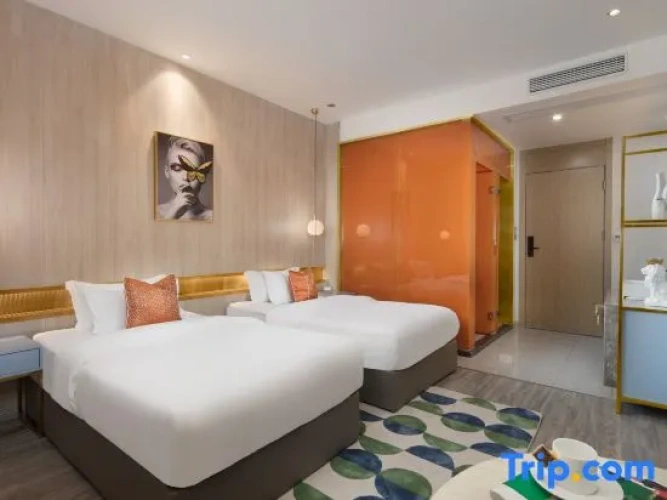 Standard Twin Family room