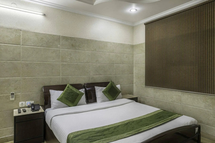 Treebo Trend Singh Sons Karol Bagh