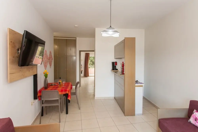 1 Bedroom Superior Apartment with balcony and with sea view