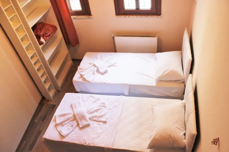Mardian House - Adults Only