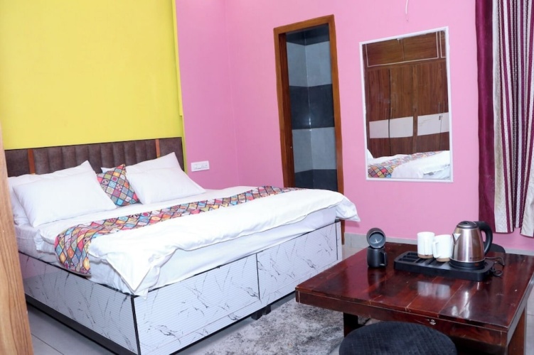 Luxury Double room with city view
