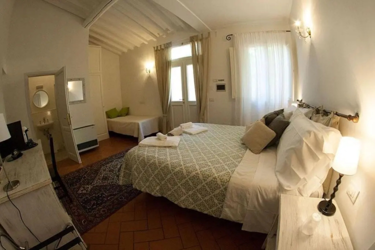 Cosy House
