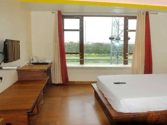 Mak Hotel