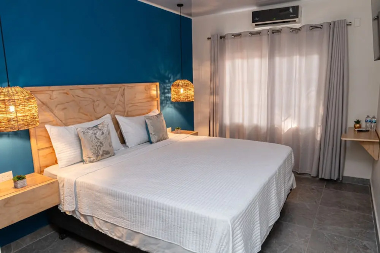 WE Hotel - La Lima