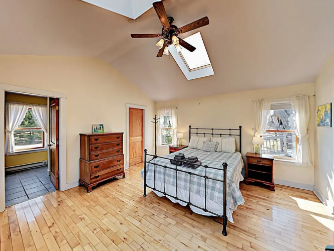 49 Murray Hill Home