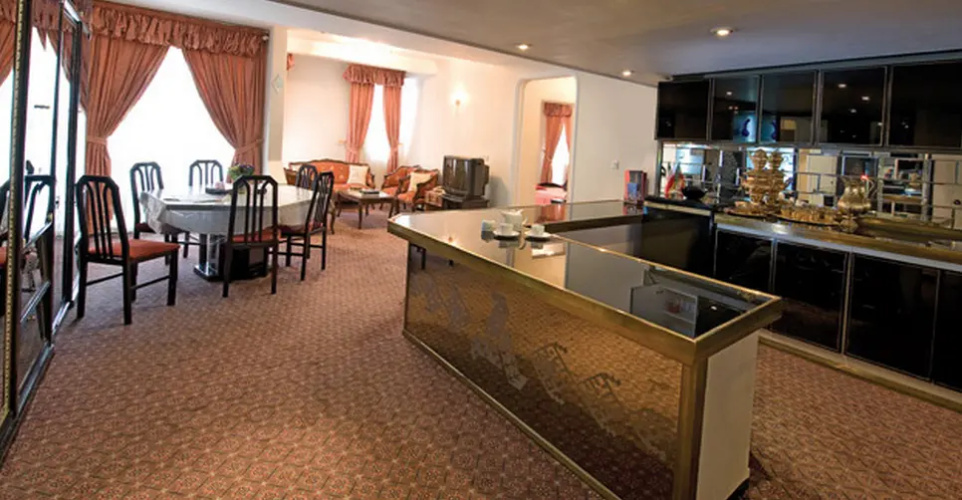 Hotel Gostaresh Tabriz