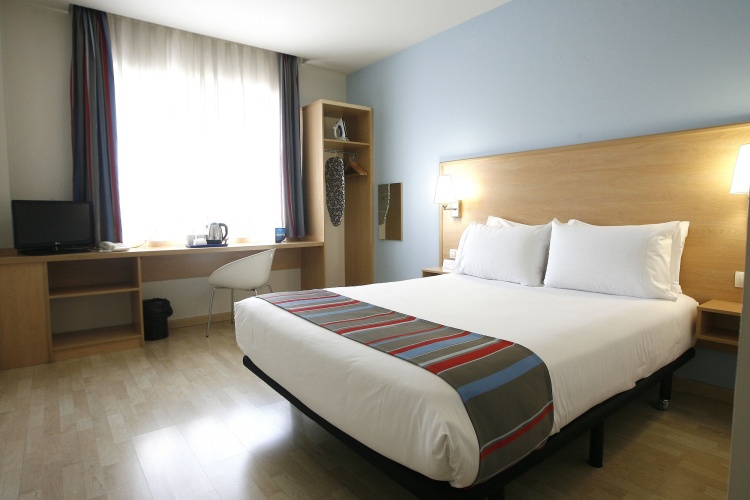 Travelodge Barcelona Fira photo 8