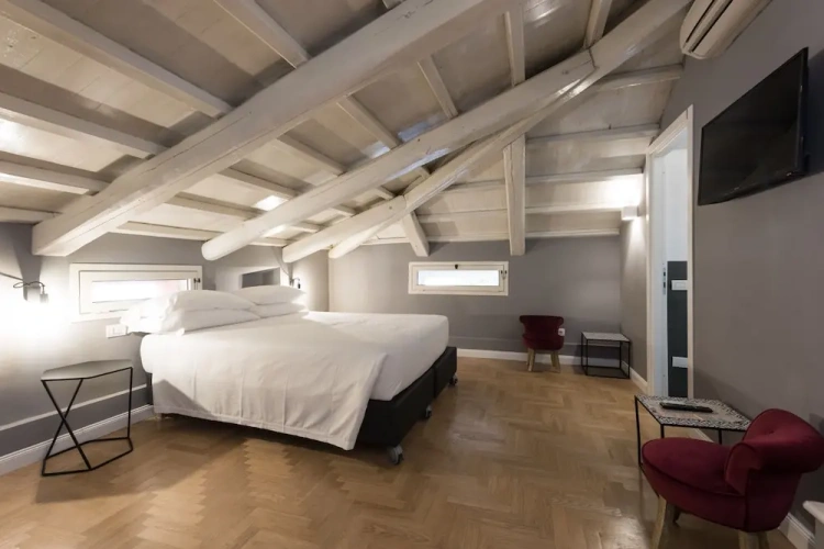Superior room