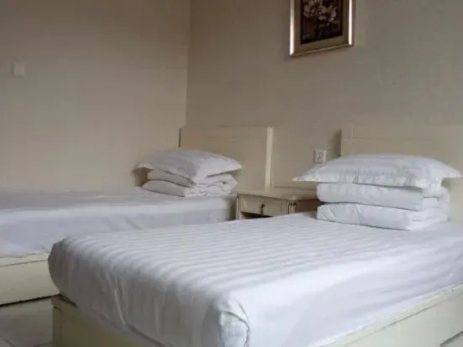 Anxin Huaxin Hotel