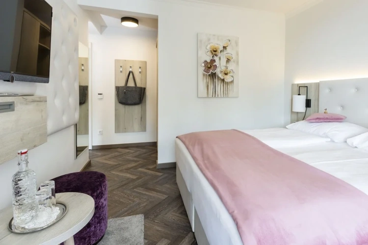 Deluxe Double room with balcony