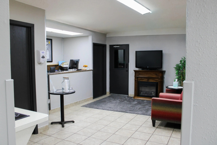 Super 8 by Wyndham Williston ND