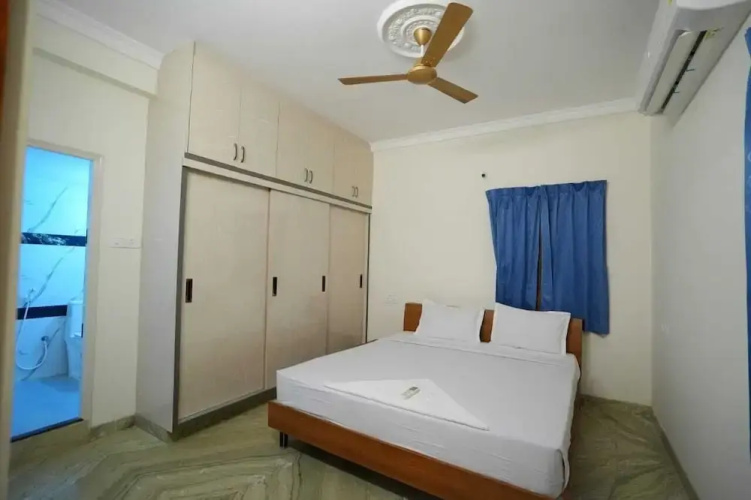 Trimukha homestay