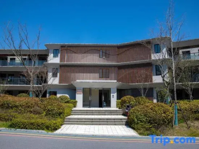 Xixia Hotel