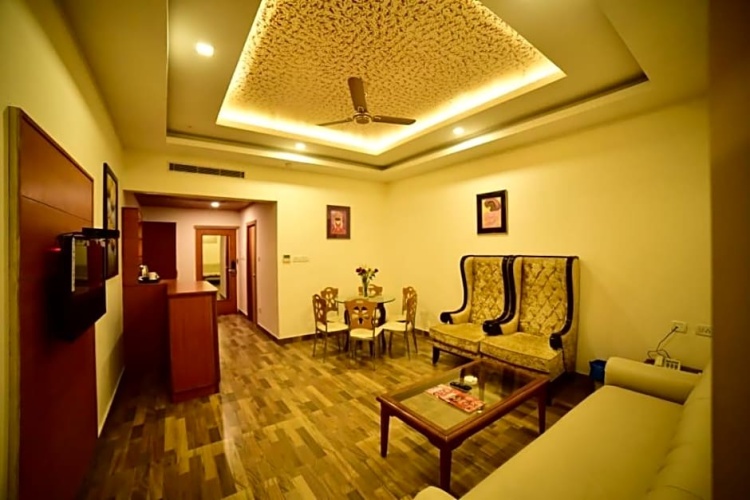 Double Suite
