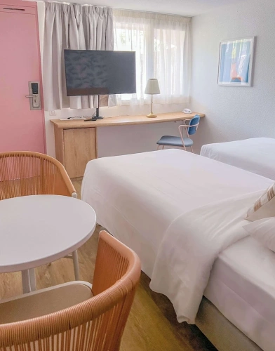 Standard Twin room
