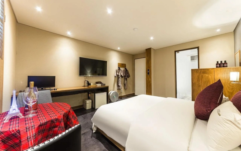 Soma Hotel