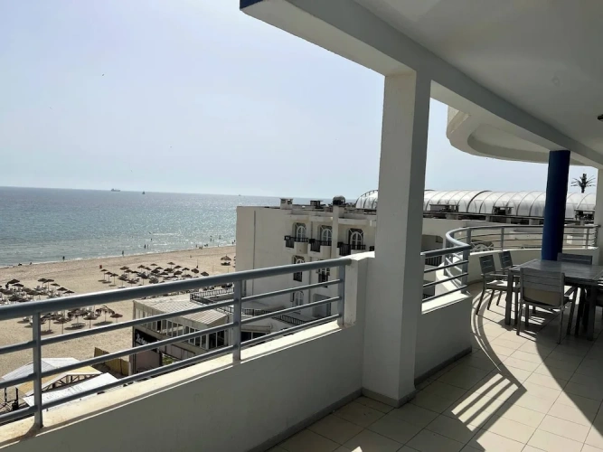 2 Bedrooms Apartment with balcony