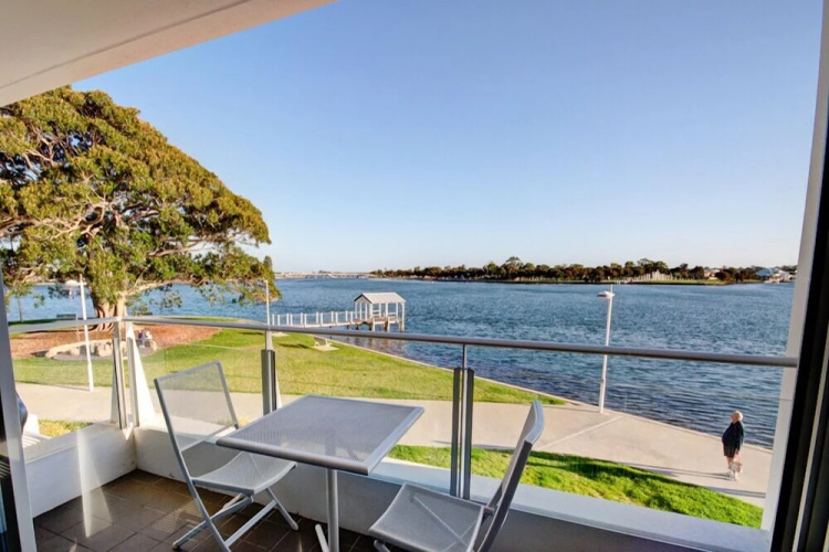Seapoint 102