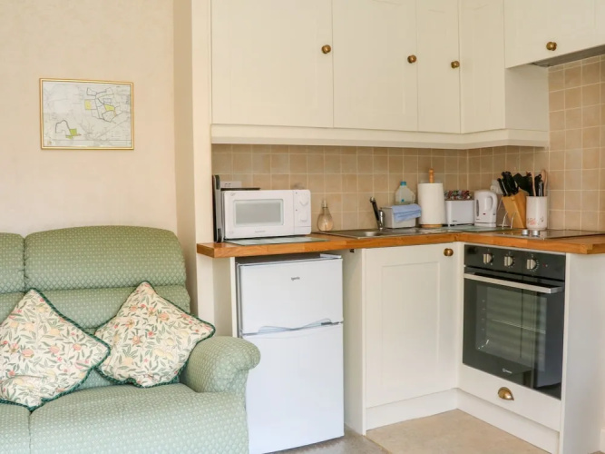 Lower Farm Annexe