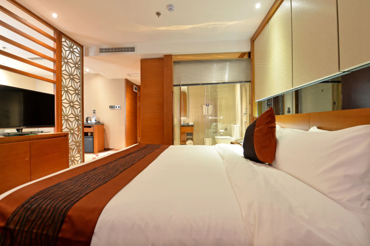 Reethi Rah Hotel