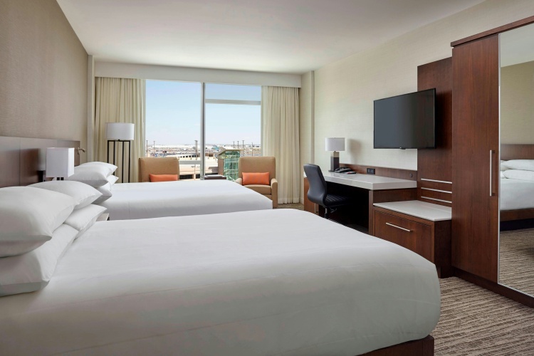 Calgary Airport Marriott In-Terminal Hotel photo 6