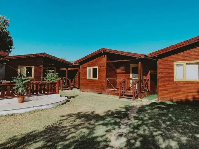 Okeanos Beach Bungalows