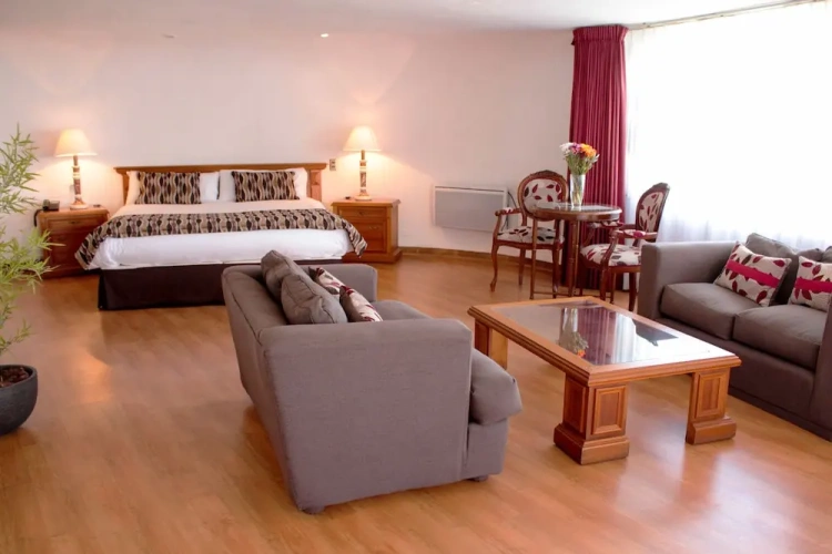 Double Suite