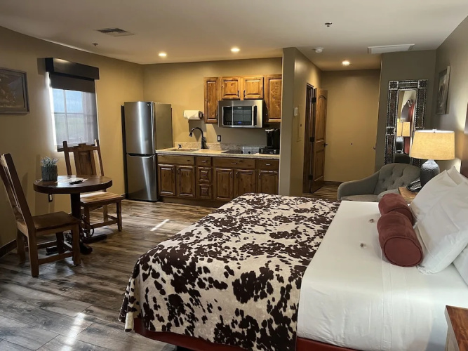 Prickly Pear Inn