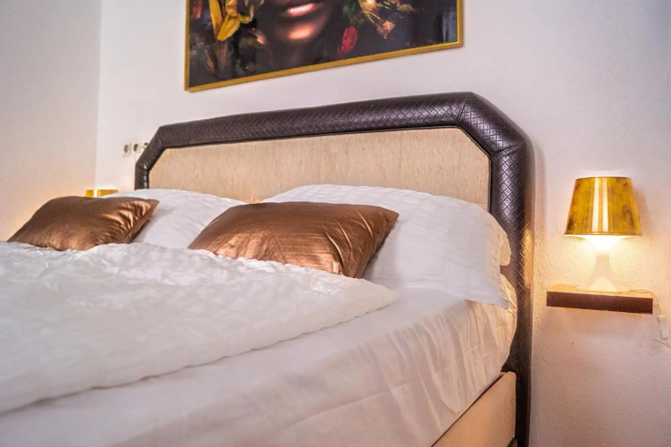 Chic Apartment- Suitable for Longstays in Lockdown
