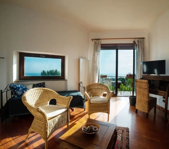 Standard Triple room with balcony and with sea view
