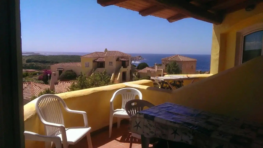 Calarossa Village