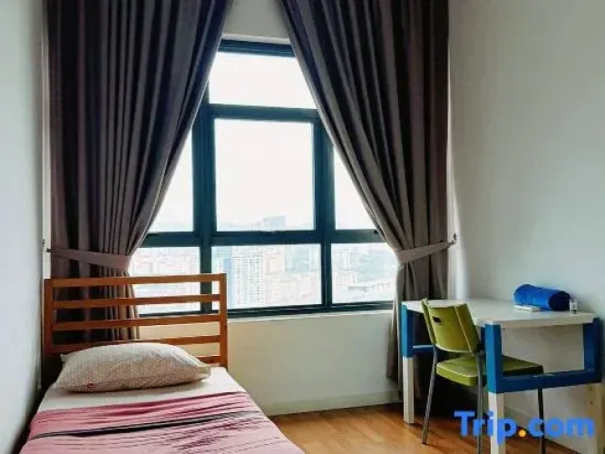 3 Bedrooms Apartment with pool view