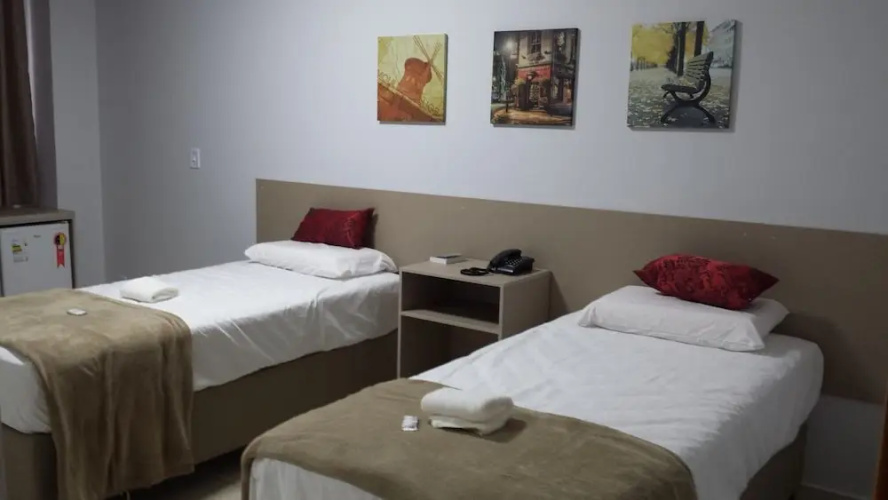 Atlas Hotel II