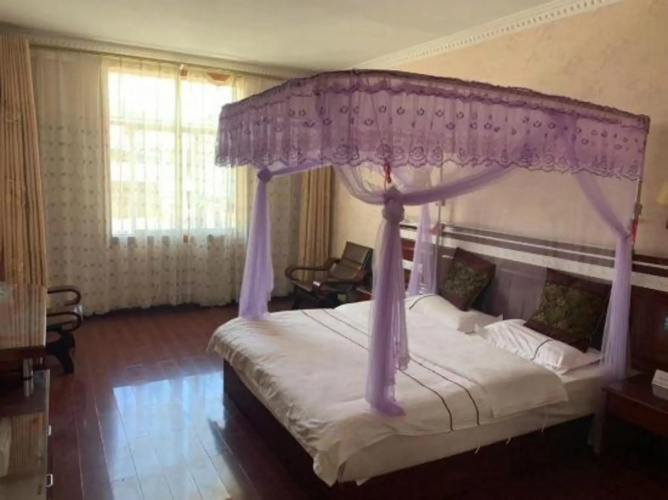 Da Hong Men Hostel