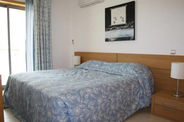 AT02 Luxury Penthouse 1 Bed, Verandas do Mar